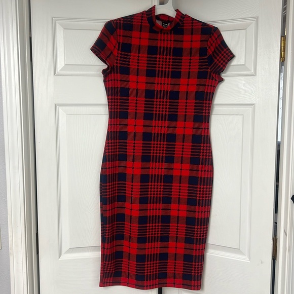 SHEIN size L Buffalo plaid red/ navy print never worn! - Picture 1 of 3